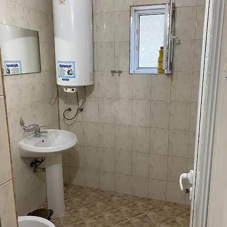 за гости маринови Guest house *